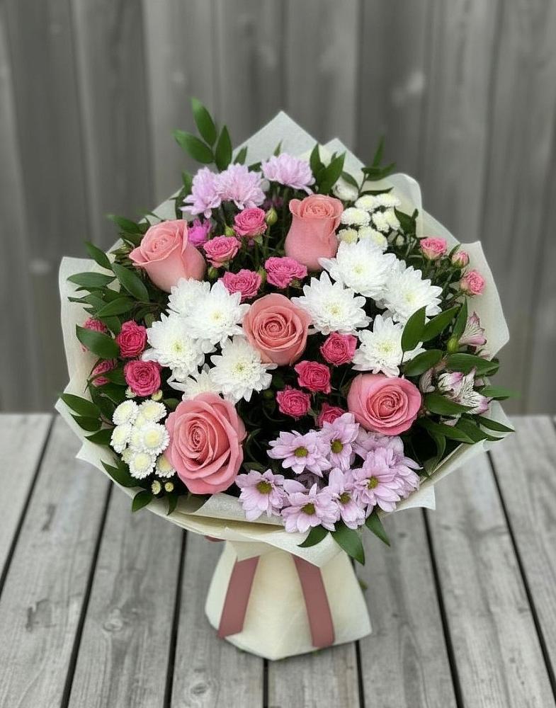 Букет цветов из: Альстромерии, Гвоздики, Розы и Хризантемы в Ожогино