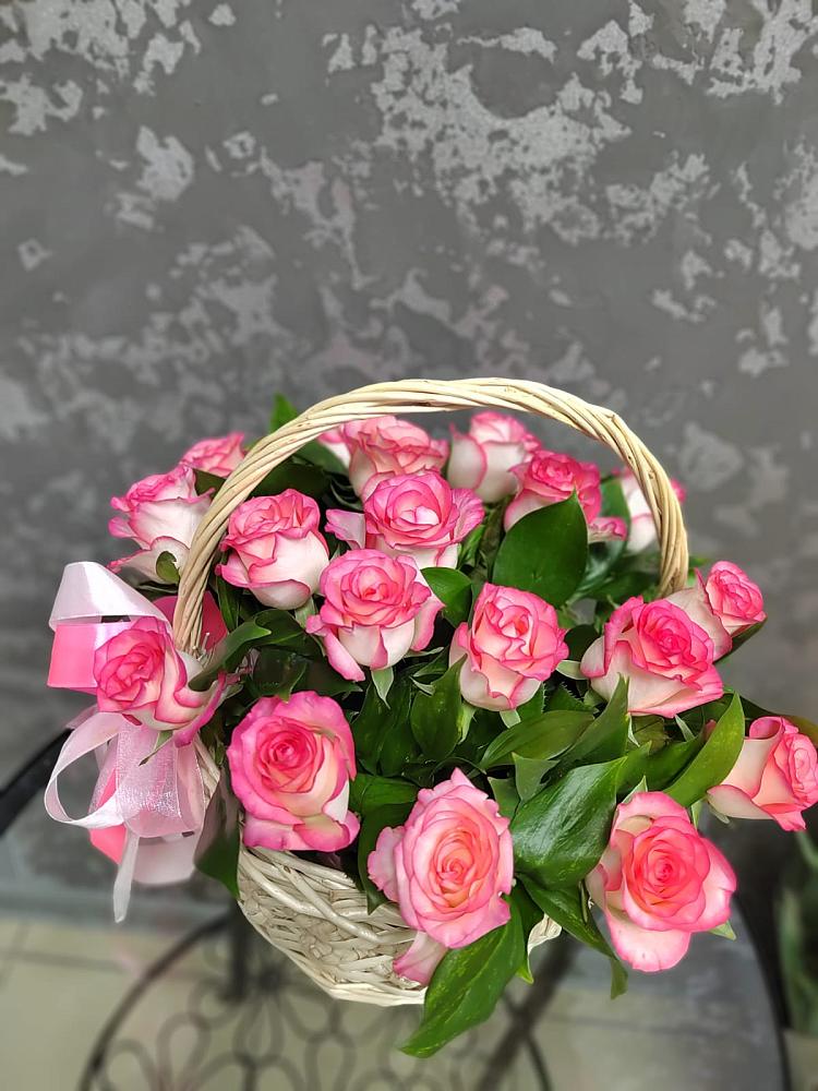 Цветочная композиция из Розы в корзине в Ожогино