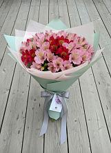 Букет цветов из:  Альстромерии в Ожогино