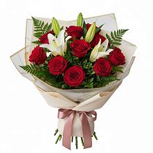 Букет цветов из:  Лилии и Розы в Ожогино