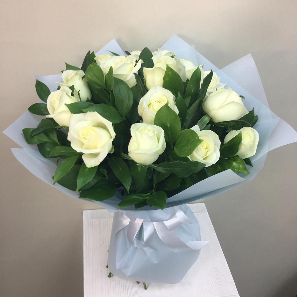 Букет 15 Белых роз Проуд в Ожогино