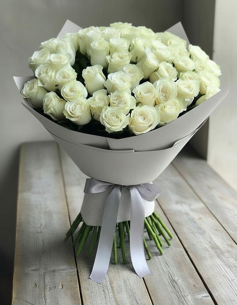 Букет 35 Белых роз в Ожогино