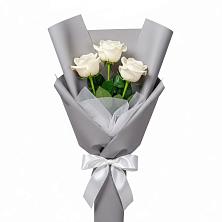 Букет 3 белые розы в Ожогино
