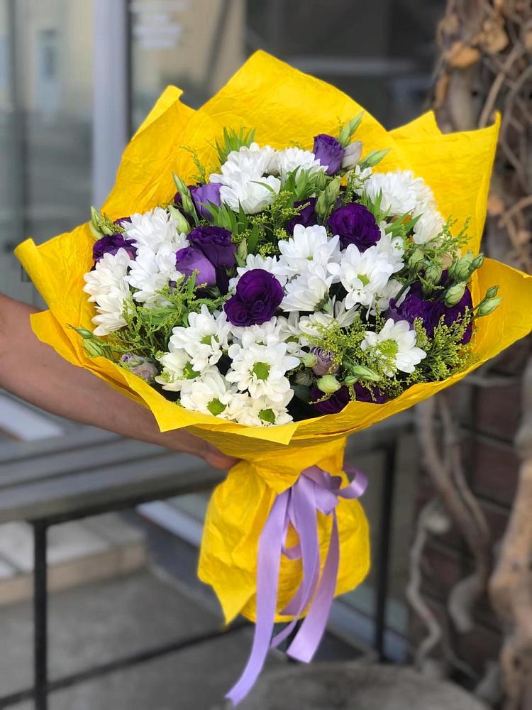 Букет цветов из: Ирисы, Хризантемы и Ромашки в Ожогино