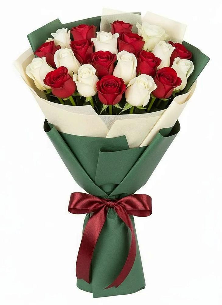 Букет Микс из красных и белых роз в Ожогино