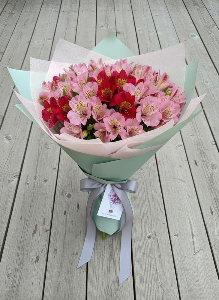 Букет цветов из: Альстромерии в Ожогино
