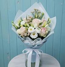 Букет цветов из:  Розы и Лизиантусы в Ожогино