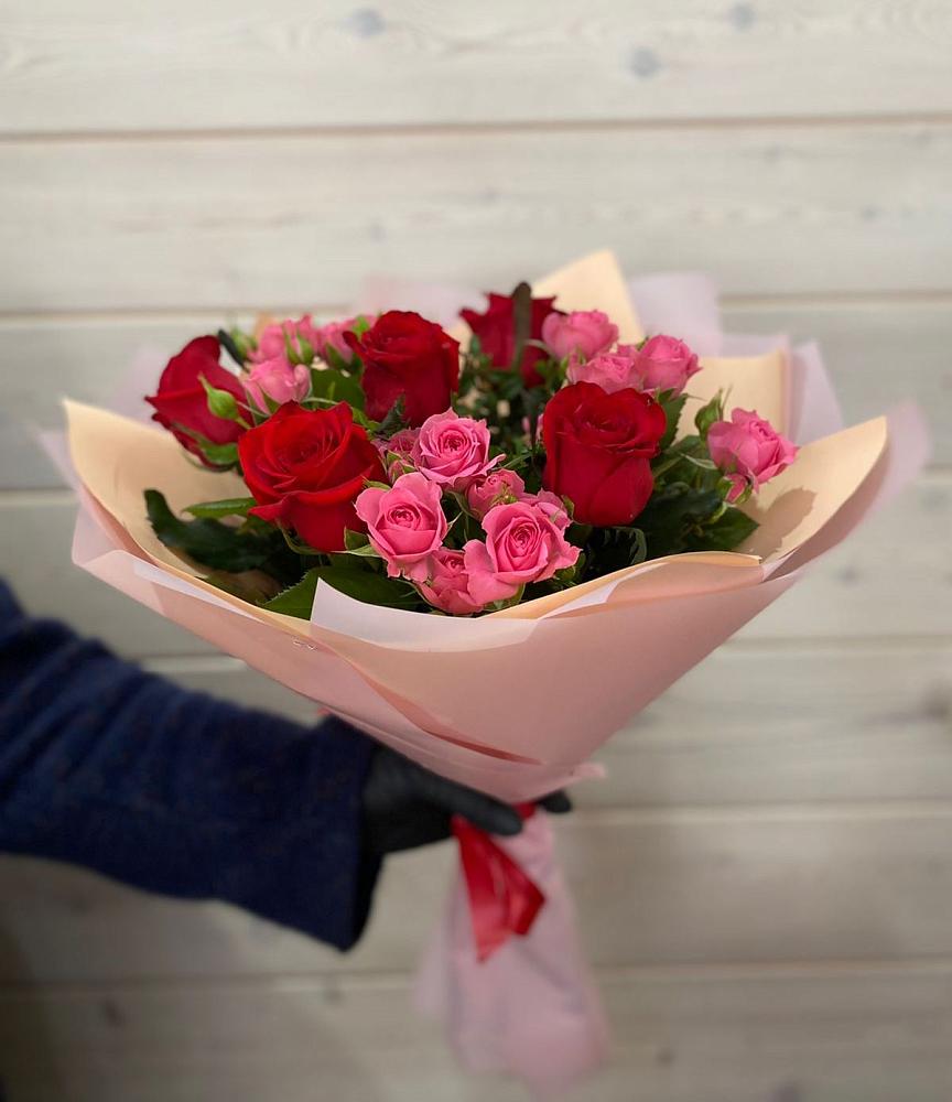 Букет цветов из: Розы в Ожогино