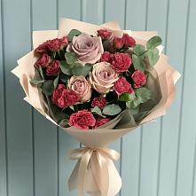 Букет цветов из:  Гвоздики и Розы в Ожогино
