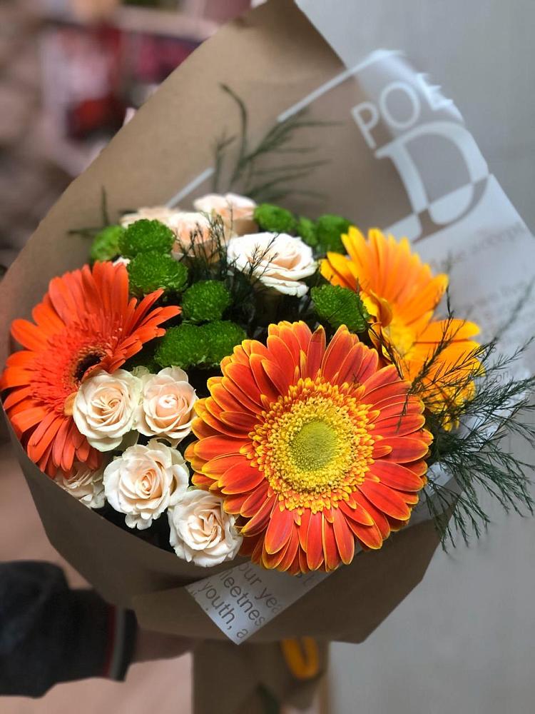 Букет цветов из: Герберы, Хризантемы и Розы в Ожогино